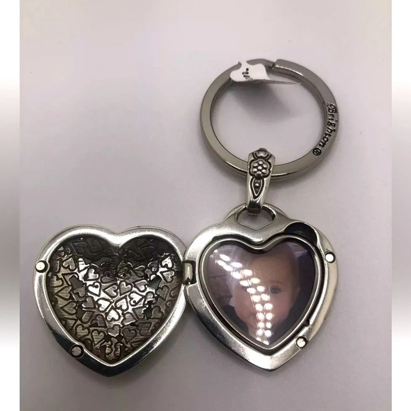 Brighton Heart Photo Locket Keychain Purse Fob Keyring Silver Plated Floral. - Picture 2 of 4